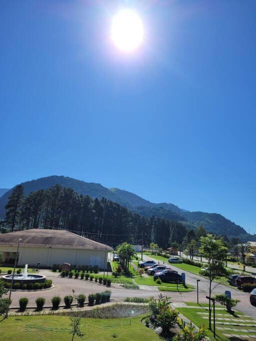 Apartamento Com Varanda Reserva Do Sahy マンガラチバ エクステリア 写真